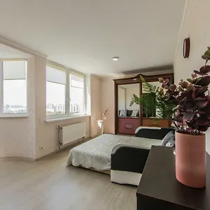 https://super-view-luxury-apartment-near-chernihiv-metro.hotels-of-kiev.com
